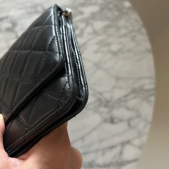 Authentic Chanel WOC lambskin-black - Picture 12 of 14